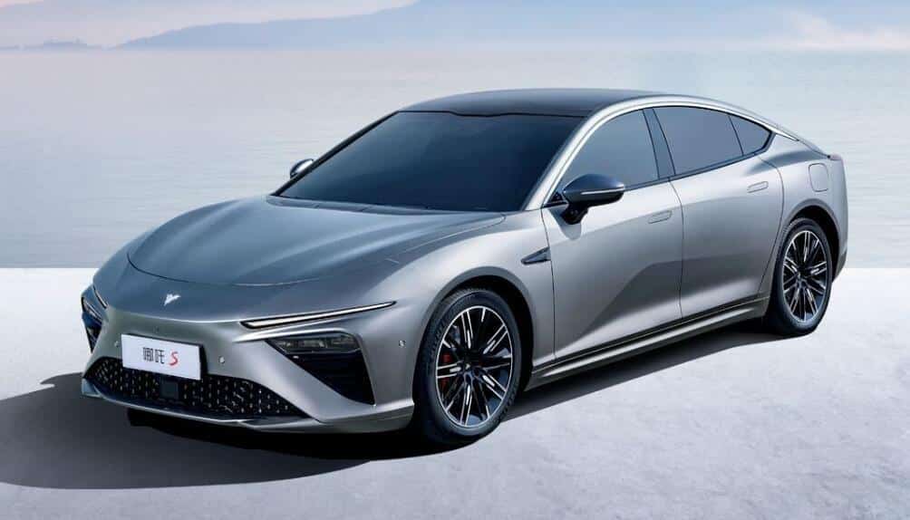 Neta officially launches flagship sedan Neta S with starting price around ,610