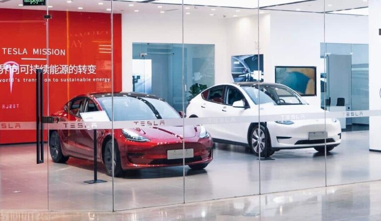 CATL to supply M3P batteries to Tesla in Q4 for Model Y, report says