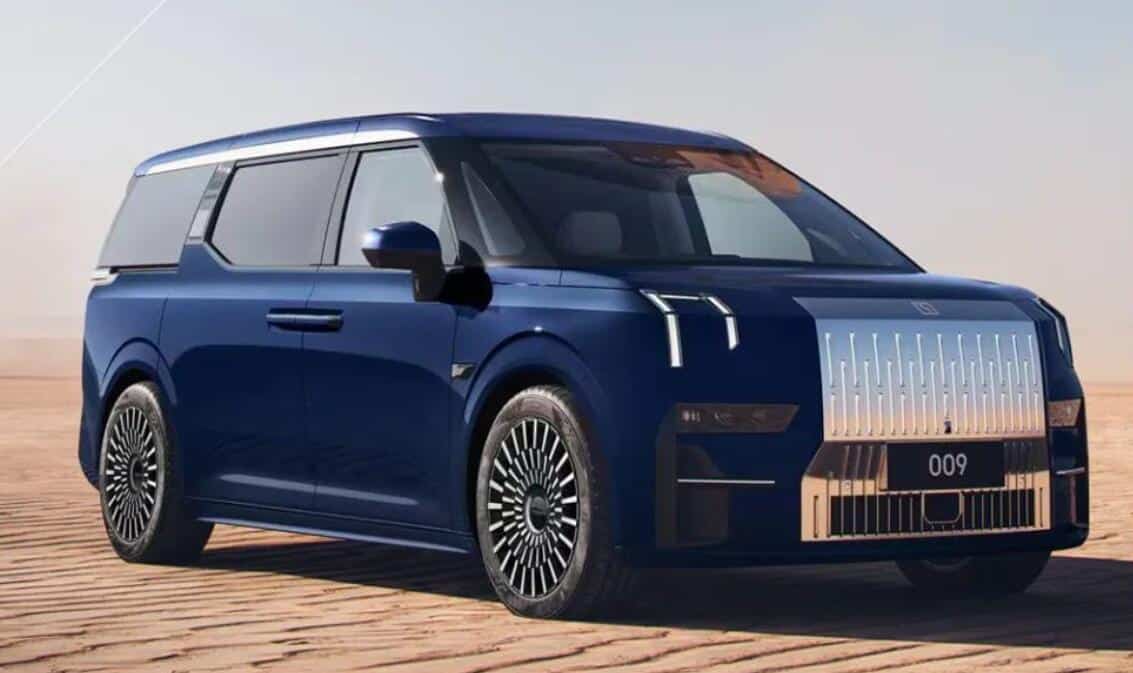 Zeekr releases more images of Zeekr 009 MPV