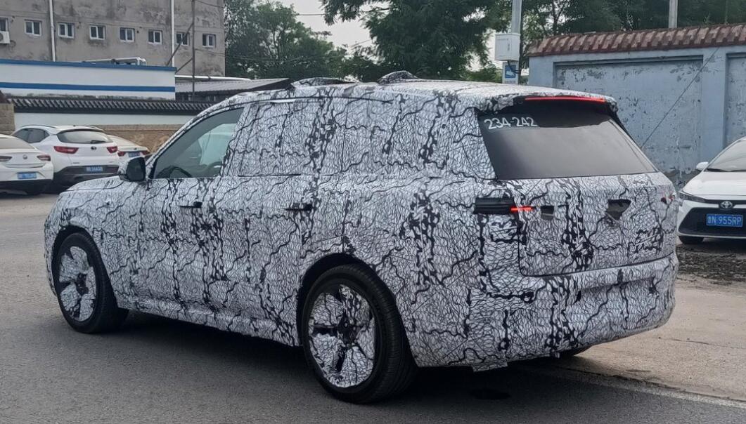 Li Auto rumored to launch new SUV Li L8 soon