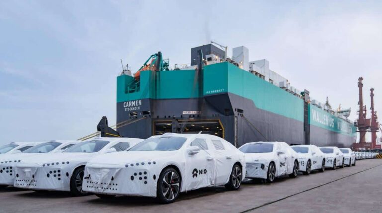 First batch of Nio ET7 sedans leave China port for Europe