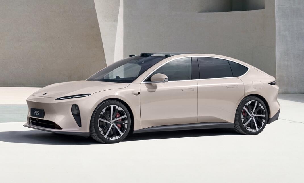 Nio to showcase entire lineup at Chengdu auto show, pink ET5 to make debut