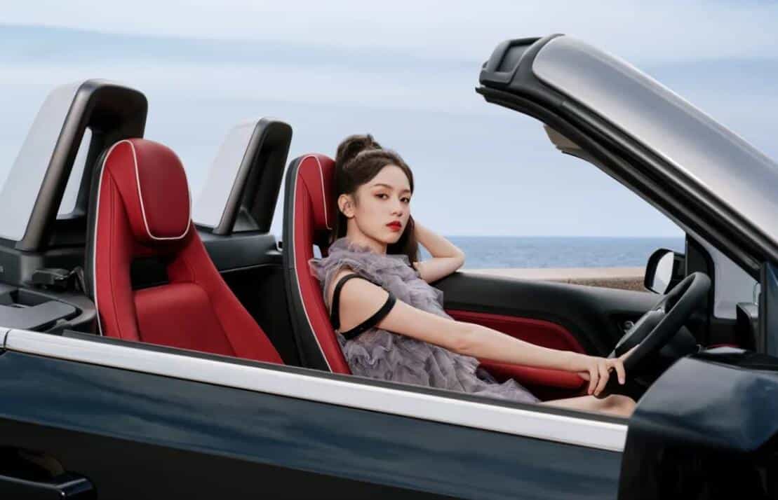 Hongguang Mini EV convertible version to go on sale in China on Sept 1