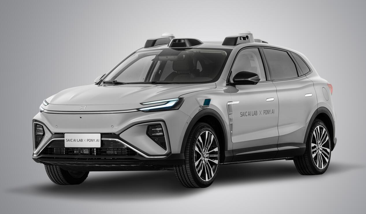 Pony.ai unveils concept robotaxi with foldable steering wheel built with SAIC AI Lab
