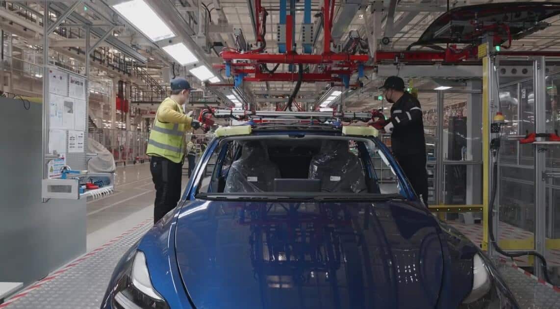 Tesla Shanghai plant keeps running during China's National Day holiday