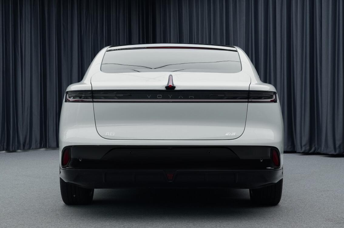 Regulatory filing reveals key specs for Voyah's first sedan