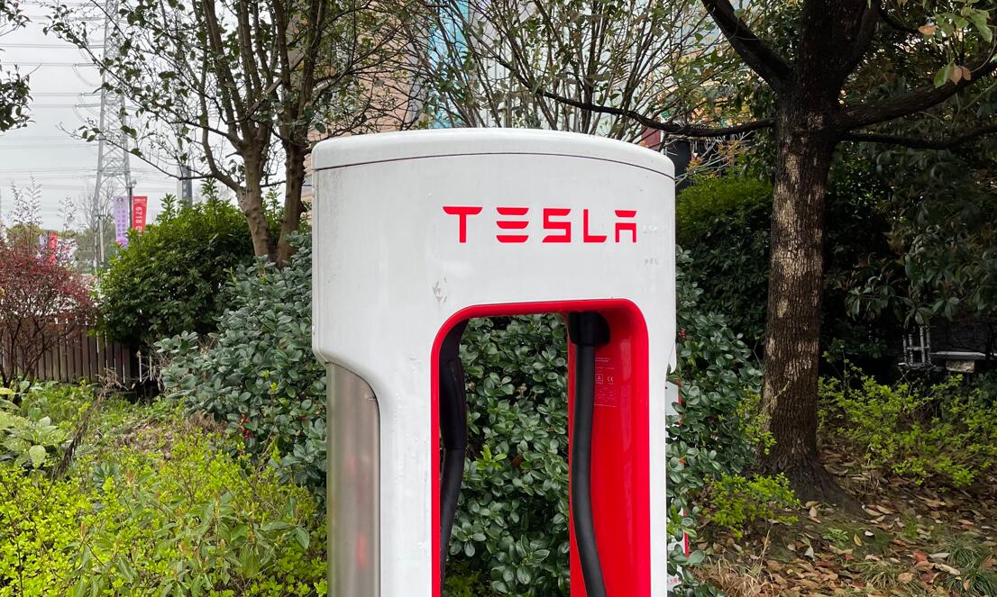 Tesla adds 40 Supercharger stations in Chinese mainland in Sept