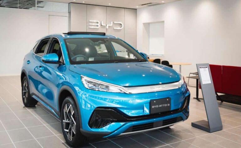 BYD starts selling EVs in Japan, first model Atto 3