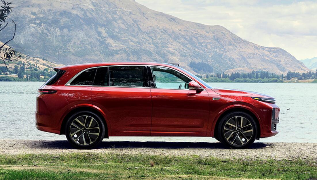 Li Auto reportedly to offer new, less expensive variants of Li L7, Li L8