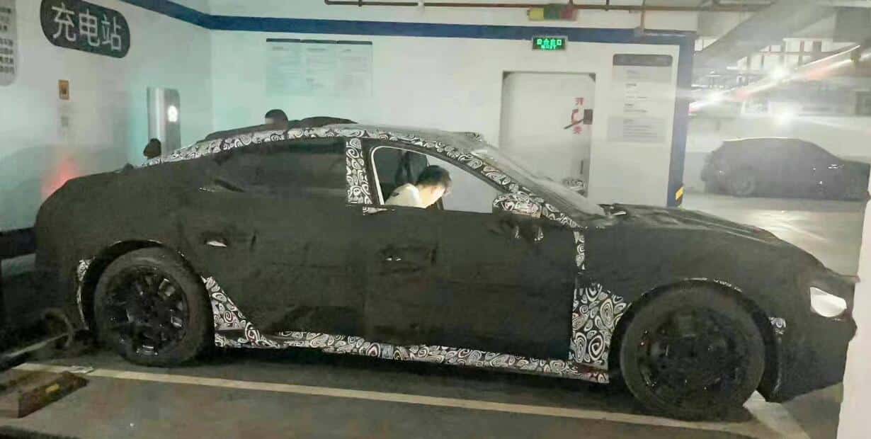 Xiaomi's car project progresses beyond expectations, mass production set for H1 2024, CEO says