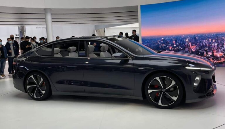 Nio stops ET7 production, to launch facelift this year, report says