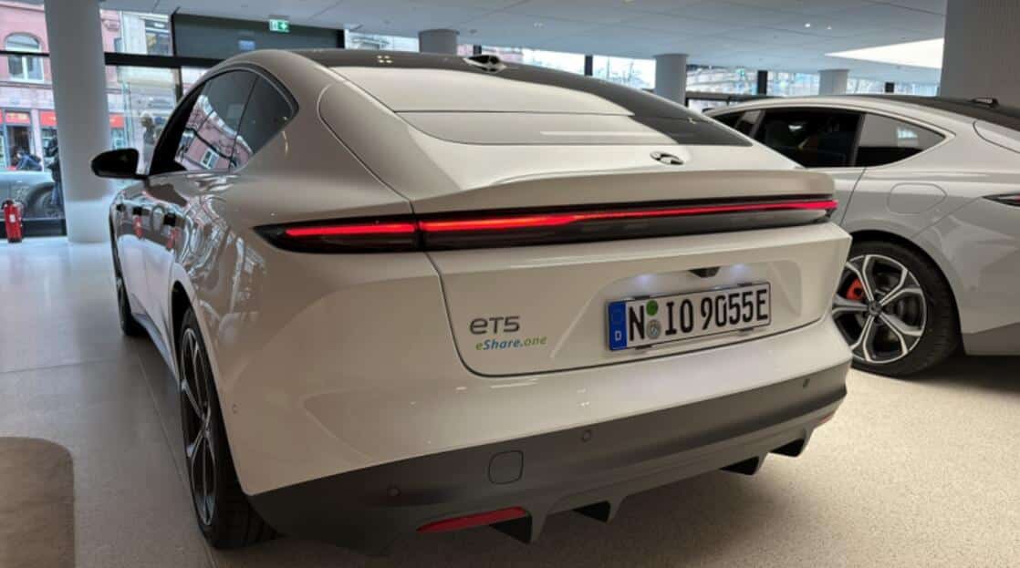 Nio begins ET5 deliveries in Europe
