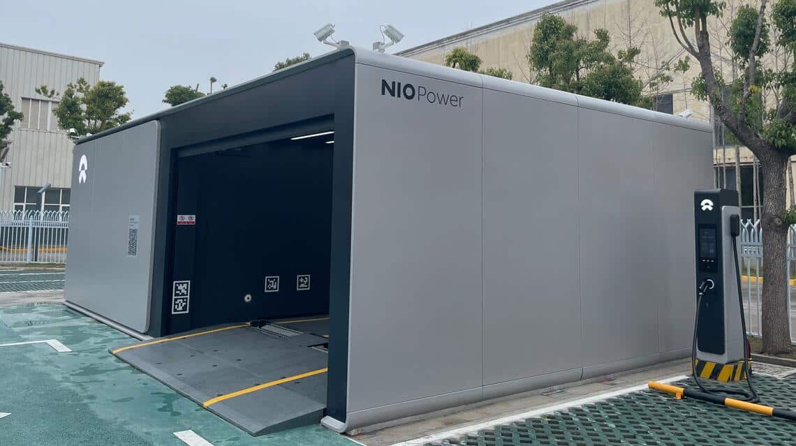 Nio's battery swap network open to other brands, just like cloud service, says William Li
