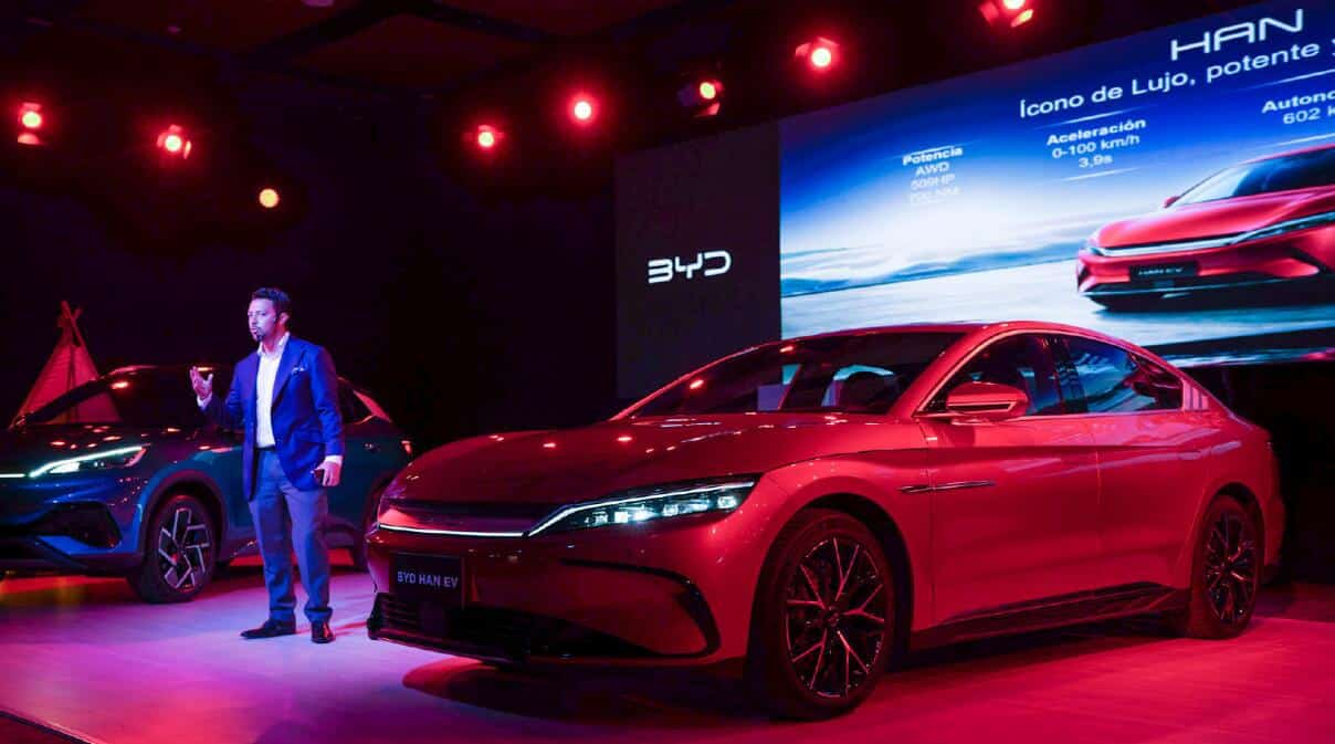 BYD presents Han EV, Yuan Plus EV and Dolphin in Ecuador