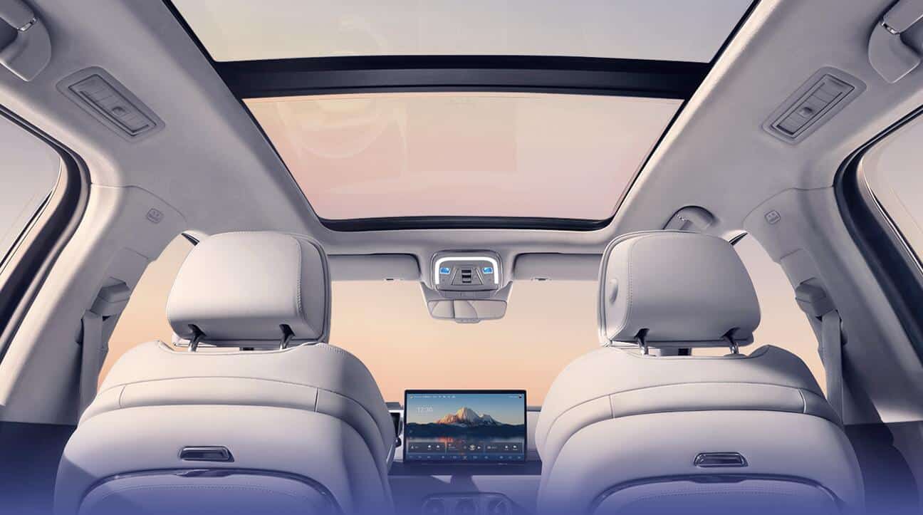 Denza shows interior details of new SUV N8