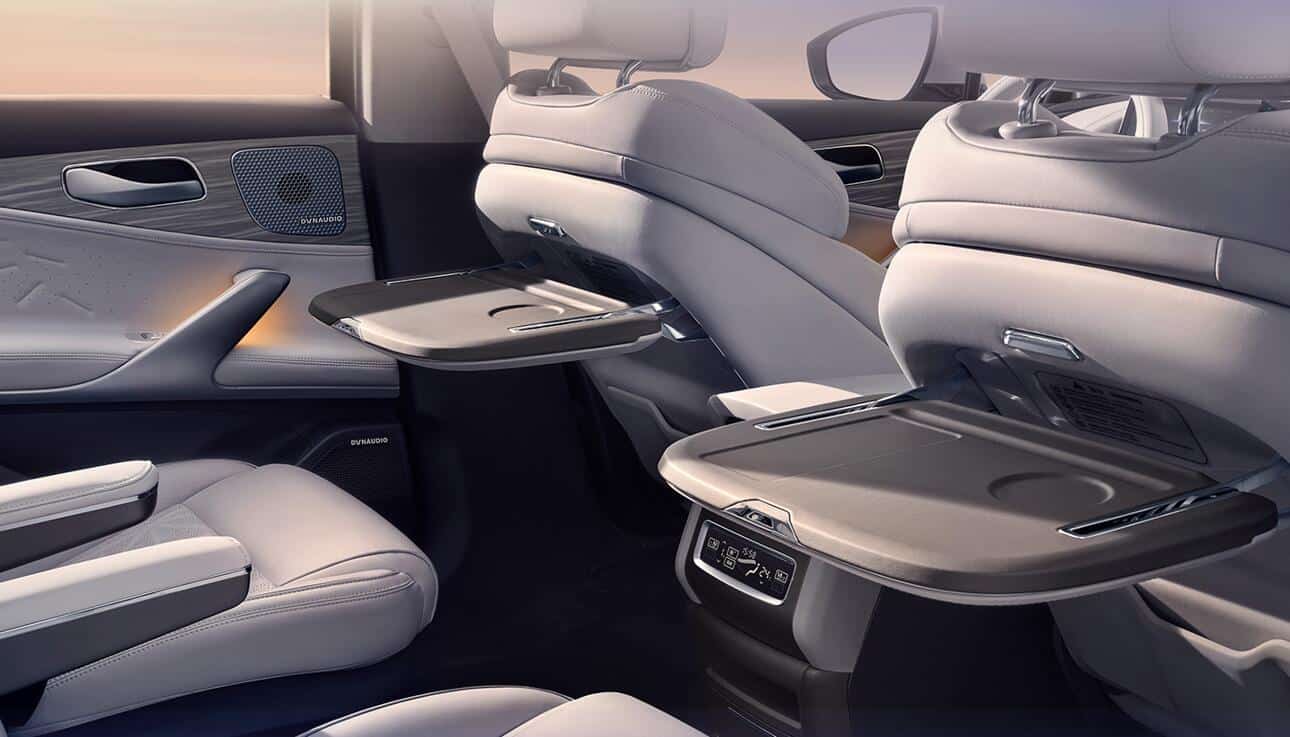 Denza shows interior details of new SUV N8