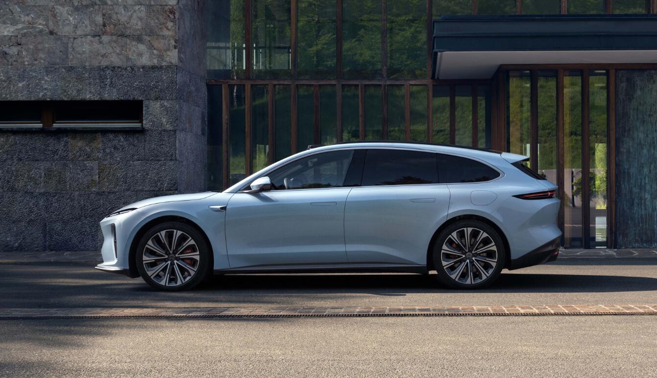 Nio to launch ET5 Touring on Jun 15, delivery in China to start next day