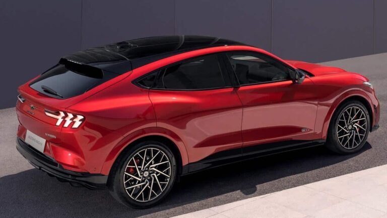 US can't yet compete with China in EV production, says Ford chairman