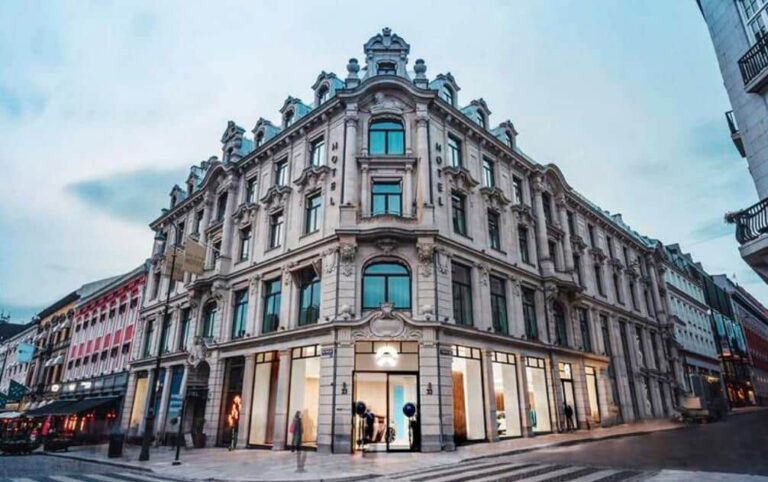 Nio offers short-term car rental for Chinese owners on European trips