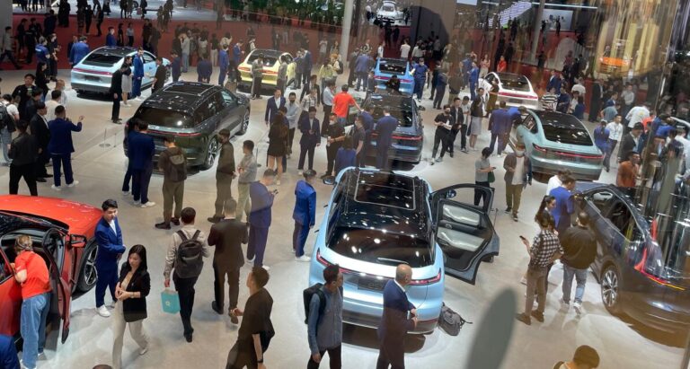 China extends NEV purchase tax breaks for 4 years