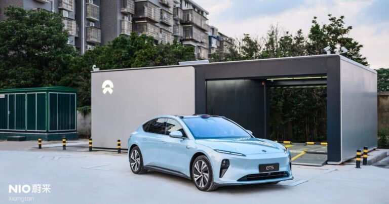 Nio puts 29 swap stations into operation, most ever in single day