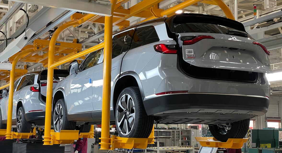 China issues new rules that will give automakers 40% fewer credits for each NEV produced