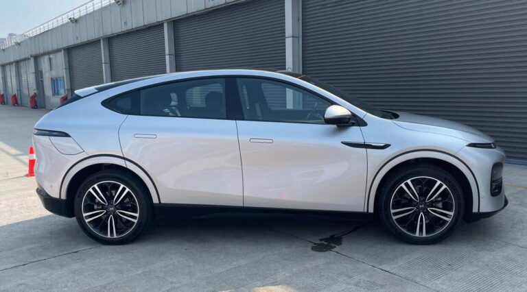 VW to invest $700 million in Xpeng and co-develop EVs