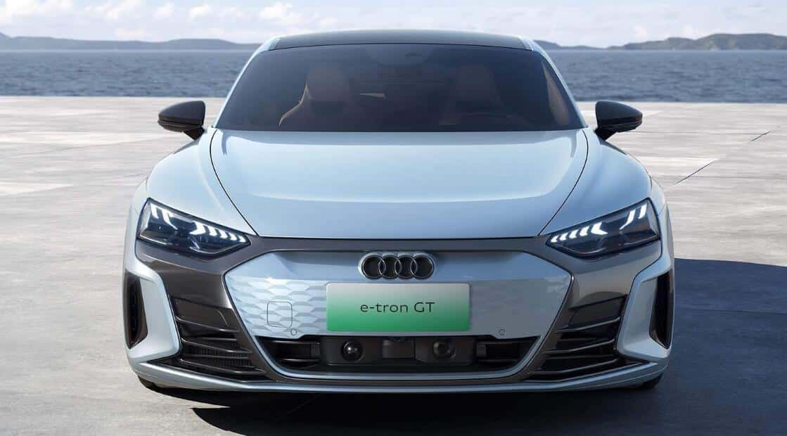 Audi launches e-tron GT in China, priced from 0,000