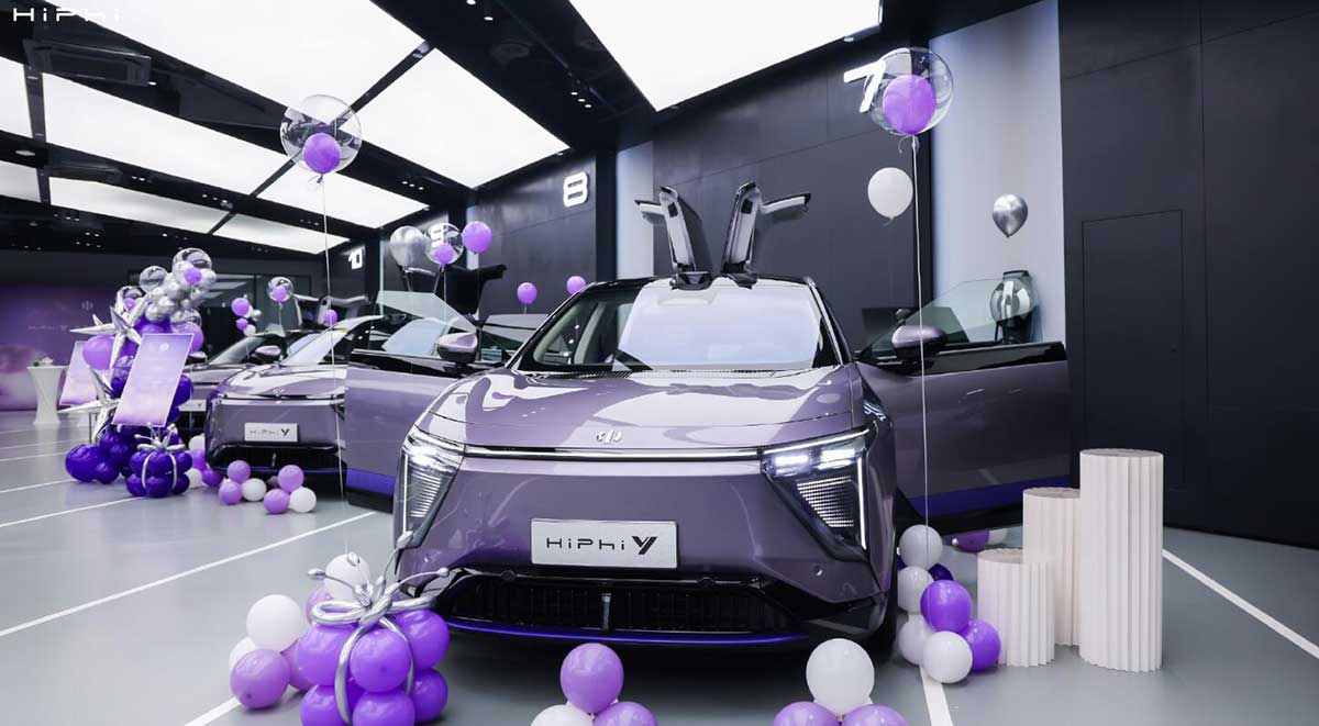 HiPhi starts delivering its cheapest model HiPhi Y