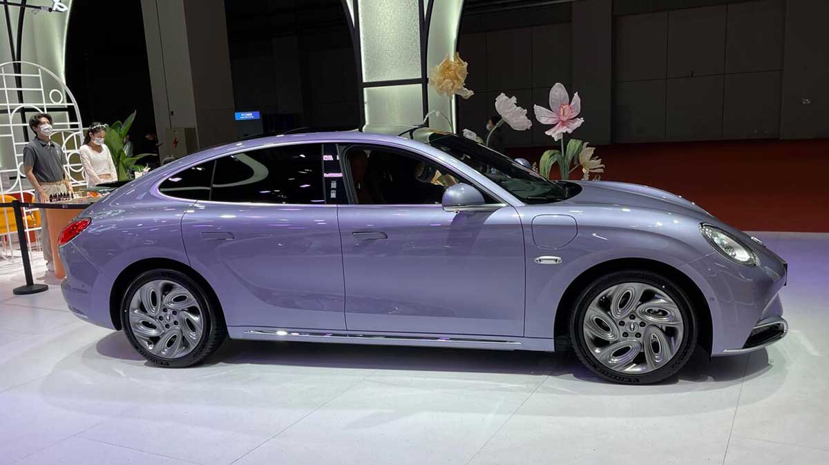 Great Wall explores bringing Baidu's AI model Ernie to its cars