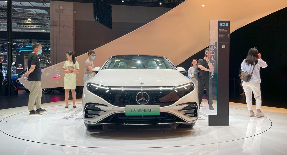 Mercedes recalls thousands of EQS cars in China over risks including loss of power