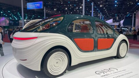 SAIC to form JV with startup QingTao to make solid-state batteries