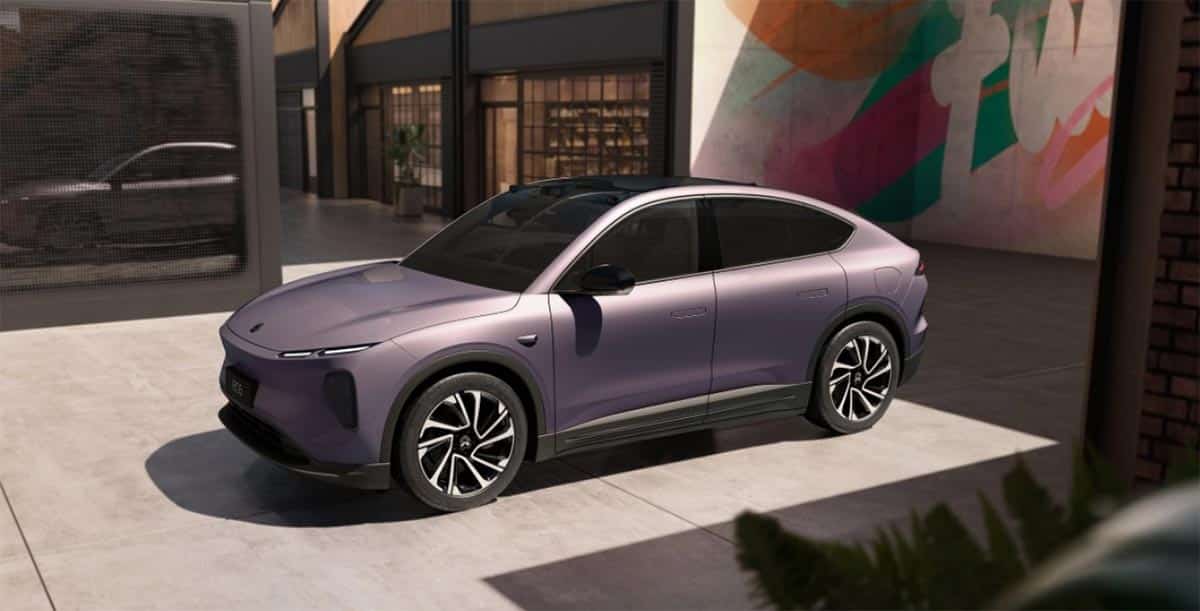 Nio to start deliveries of new EC6 next day of launch, show cars ready in stores