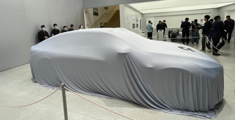 Nio's sub-brand Alps may partner with dealers to sell cars, report says