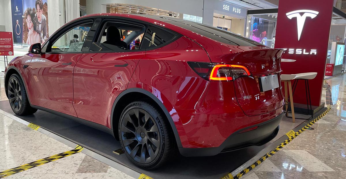 Tesla Shanghai plant produces Model Y with integrated die casting that significantly reduces costs