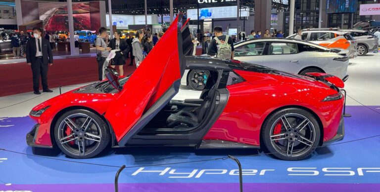 GAC Aion officially launches Hyper SSR electric supercar, starting at $176,380