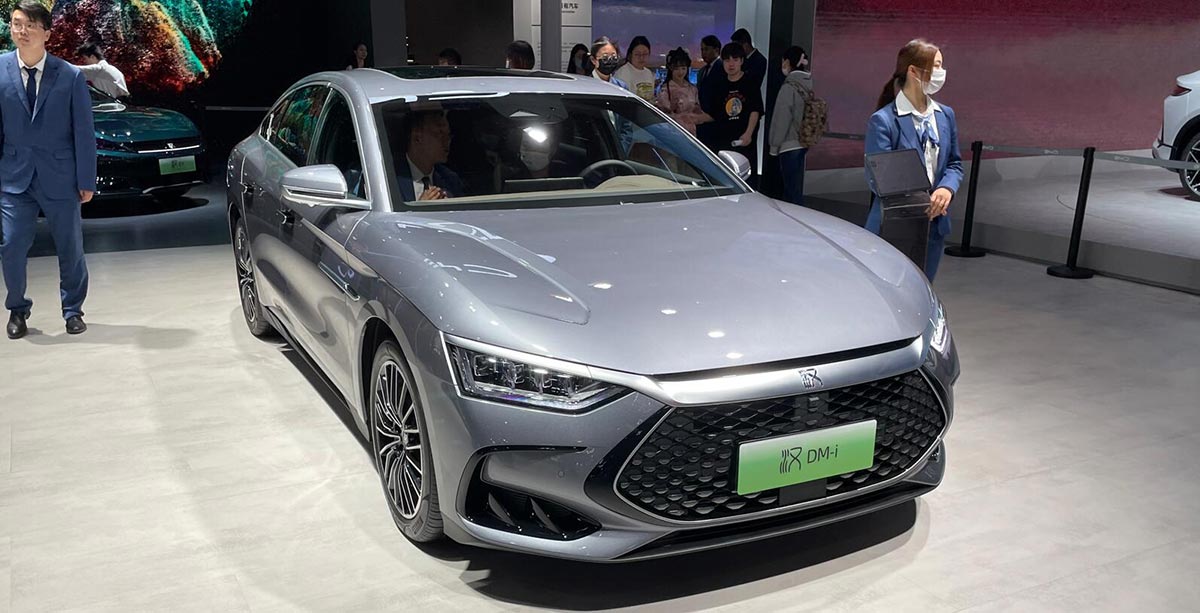 BYD's auto business gross margin hits record high in Q3, analysts explain why