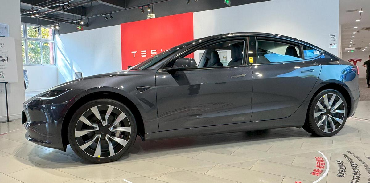Tesla raises prices of Model 3 and Model Y's long-range versions slightly in China