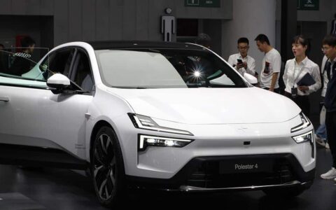 Polestar cuts Polestar 4 starting price in China by 14% before deliveries begin