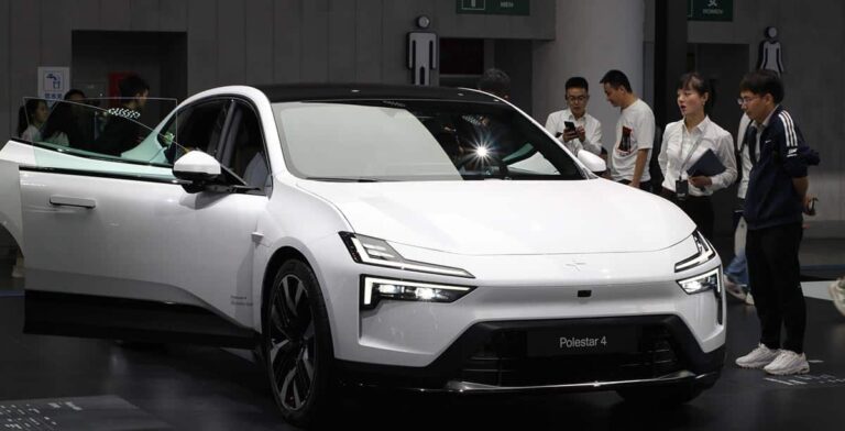 Polestar cuts Polestar 4 starting price in China by 14% before deliveries begin