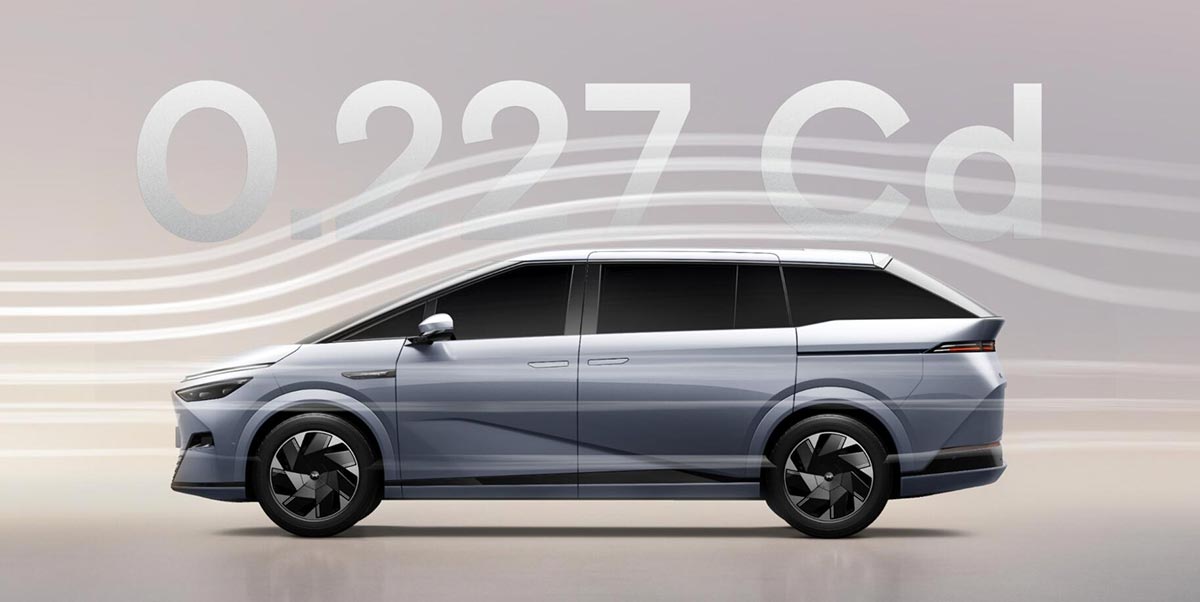 Xpeng officially unveils X9 MPV, starts pre-sales at far lower price than Li Mega