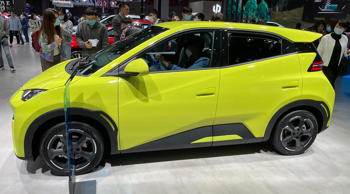 BYD signs deal with local conglomerate to build sodium battery base with 30 GWh annual capacity