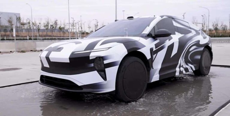 Nio shows off ET9's chassis system capabilities in new video