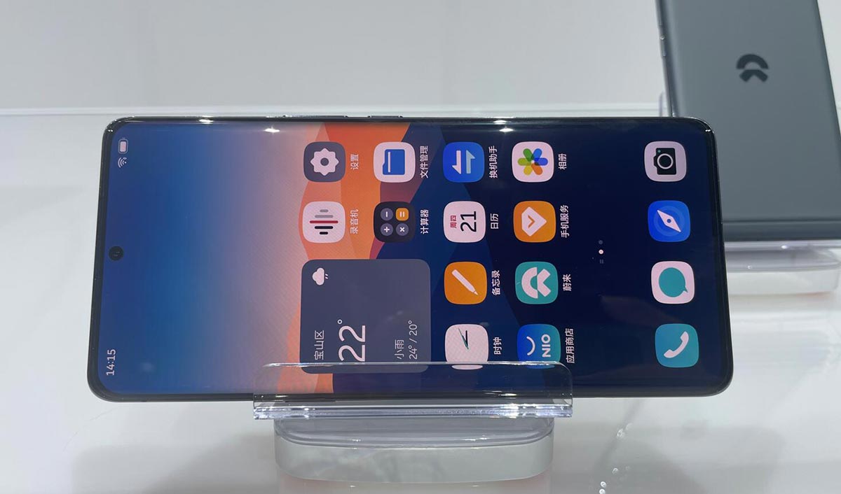 Nio's phone business head to leave, report says