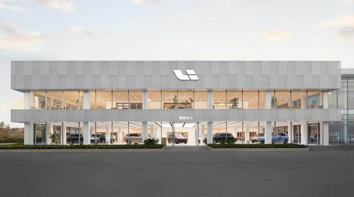 Li Auto opens its 1st 2 Nio House equivalents