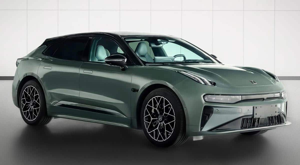 Regulatory filing: Zeekr files for new 001, offers LiDAR option