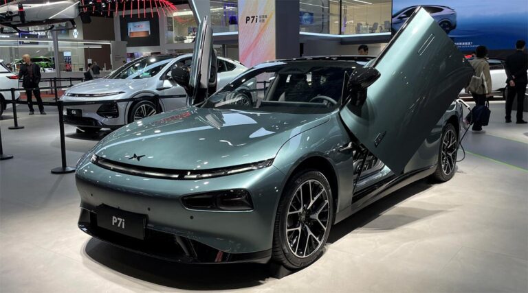 Xpeng offers $6,970 discount on top-trim variant of P7i sedan