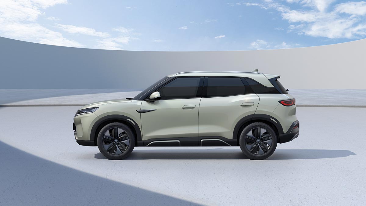 BYD releases official images of compact electric SUV Yuan Up