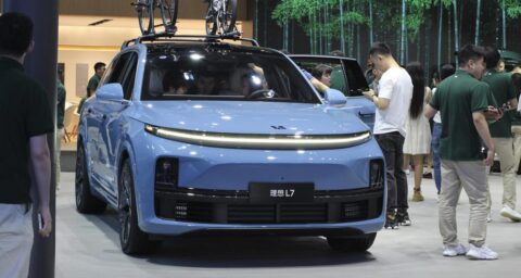 Li Auto gives employees big year-end bonuses for exceeding target in 2023