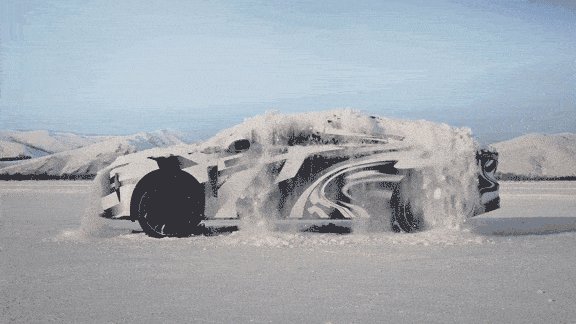 Nio showcases ET9's SkyRide chassis system's capabilities during winter test